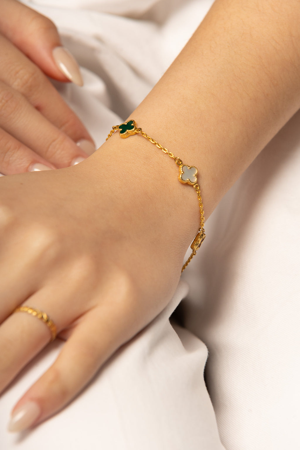 Vera Multi-Clover Bracelet