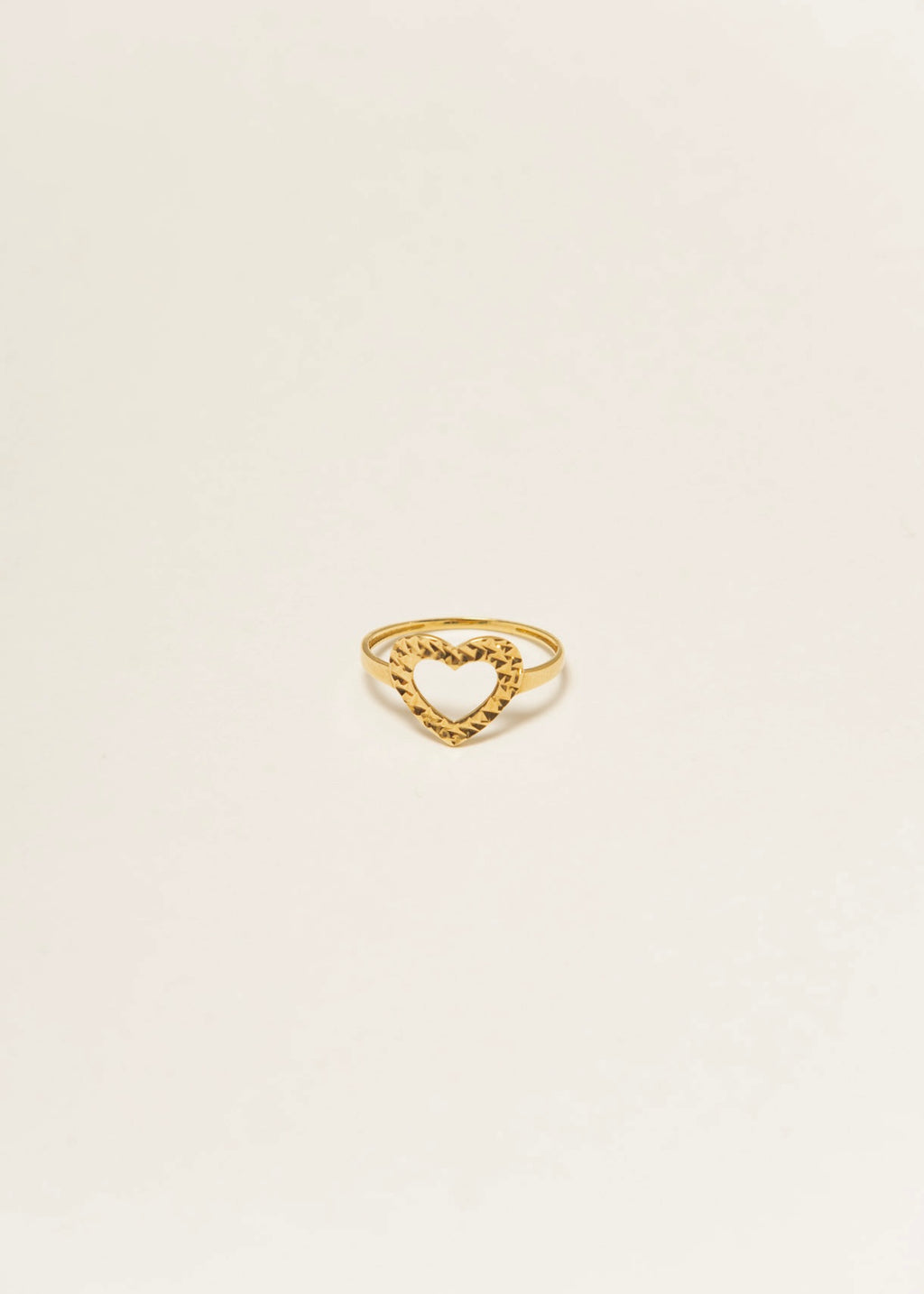 Amara Heart Ring