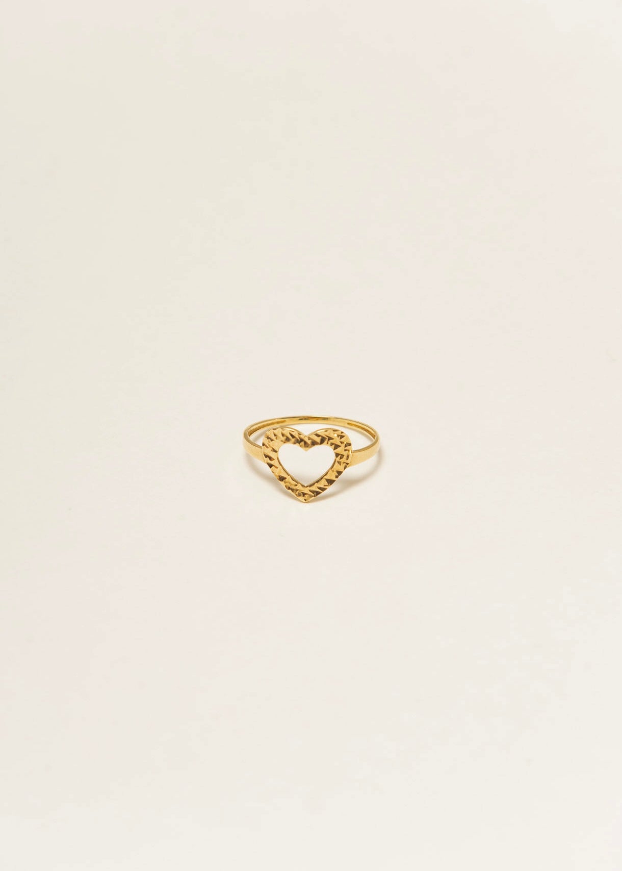 Amara Heart Ring