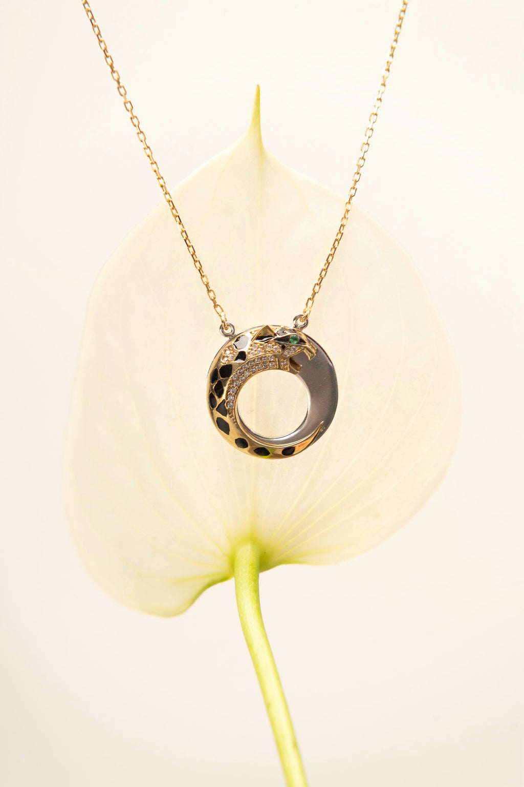 Eclisse Panther Pendant